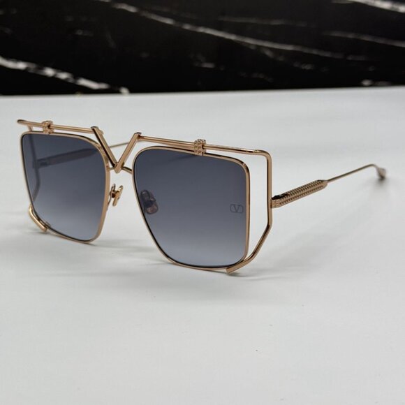 NEW VALENTINO V-LIGHT TITANIUM VALENTINO VLS-116A GREY SUNGLASSES - Picture 3 of 14